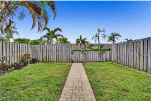 5028 E Lakes Dr, Pompano Beach, FL 33064, Sold 08/20/20