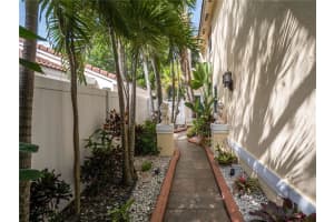 874 Garnet Cir, Weston, FL 33326, Sold 09/04/20