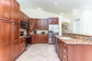 811 SW 190th Ave, Pembroke Pines, FL 33029, Sold 08/03/20