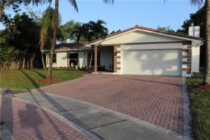 7006 NW 81st St, Tamarac, FL 33321, Sold 08/28/20