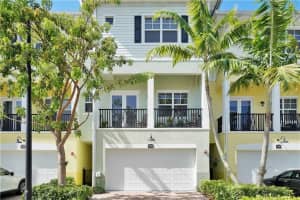 238 S Latitude Cir, Delray Beach, FL 33483, Sold 08/28/20