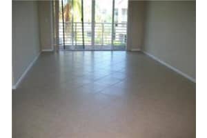 2711 Ocean Club Blvd, Hollywood, FL 33019, Sold 02/12/21