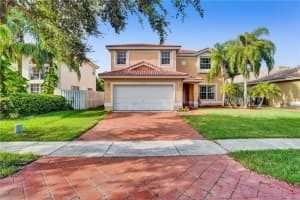 13728 NW 22nd Pl, Sunrise, FL 33323, Sold 08/21/20