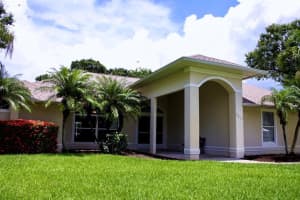 6413 55th Square, Vero Beach, FL 32967, Sold 08/21/20