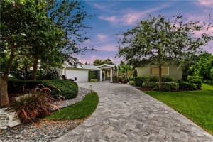 18 Seneca Rd, Sea Ranch Lakes, FL 33308, Sold 09/15/20