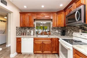 559 Banks Rd, Margate, FL 33063, Sold 09/04/20