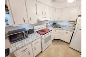 228 Hibiscus Ave, Lauderdale-By-The-Sea, FL 33308, Sold 09/17/20