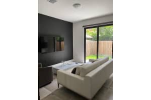 407 SW 91st Ave, Miami, FL 33174, Sold 12/31/20