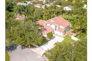 220 NW 204th Ave, Pembroke Pines, FL 33029, Sold 09/04/20