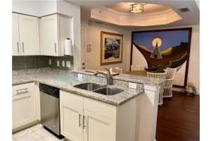 2028 Alta Meadows Ln, Delray Beach, FL 33444, Sold 12/21/20