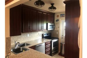 1423 E Hillsboro Blvd, Deerfield Beach, FL 33441, Sold 09/18/20