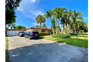 435 NE 36th St, Boca Raton, FL 33431, Sold 10/22/20