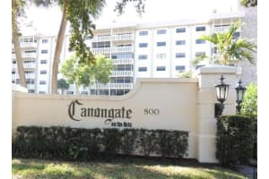 800 NE 195th St, Miami, FL 33179, Sold 12/02/20