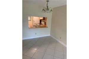 15702 E Waterside Cir, Sunrise, FL 33326, Sold 09/04/20
