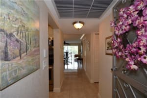 329 SE 3rd St #205p, Hallandale Beach, FL 33009, Sold 10/07/20