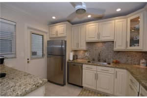 329 SE 3rd St #205p, Hallandale Beach, FL 33009, Sold 10/07/20