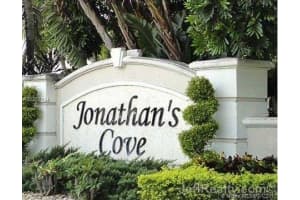 4555 Palmbrooke Cir, West Palm Beach, FL 33417, Sold 08/31/20