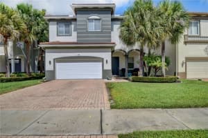 1094 Grove Park Cir, Boynton Beach, FL 33436, Sold 09/28/20