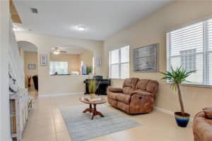1094 Grove Park Cir, Boynton Beach, FL 33436, Sold 09/28/20