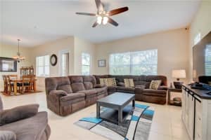 1094 Grove Park Cir, Boynton Beach, FL 33436, Sold 09/28/20