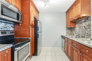 501 E Dania Beach Blvd #5j, Dania Beach, FL 33004, Sold 10/07/20