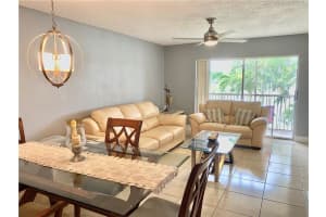 5541 Lakeside Dr, Margate, FL 33063, Sold 09/23/20