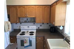 1354 N 12th Ct #8a, Hollywood, FL 33019, Sold 01/25/21