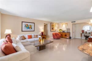 1890 S Ocean Dr #906e, Hallandale Beach, FL 33009, Sold 11/27/20