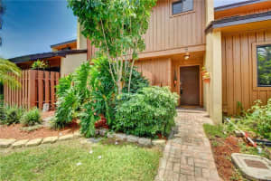 4190 S Pine Island Rd, Davie, FL 33328, Sold 08/28/20