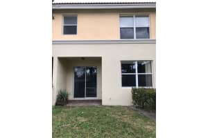 206 Seminole Palms Dr, Lake Worth, FL 33463, Sold 09/25/20