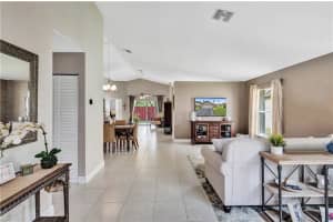 12530 SW 7th Pl, Davie, FL 33325, Sold 08/28/20