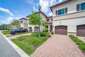 4214 N Dixie Hwy, Oakland Park, FL 33334, Sold 12/30/20