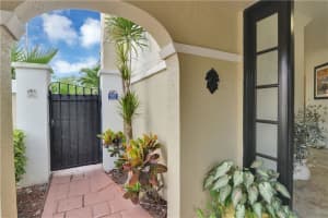 767 Villa Portofino Cir, Deerfield Beach, FL 33442, Sold 08/31/20
