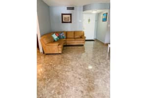 5180 E Sabal Palm Blvd, Tamarac, FL 33319, Sold 10/20/20