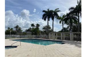7266 SW 44th Ct, Davie, FL 33314, Sold 10/28/20