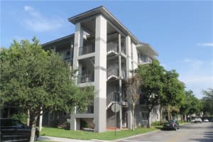 2801 Riverside Dr, Coral Springs, FL 33065, Sold 08/06/20