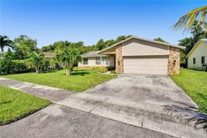 5010 SW 11th Pl, Margate, FL 33068, Sold 10/09/20