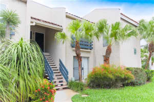 5278 NE 6th Ave L19, Oakland Park, FL 33334, Sold 10/29/20