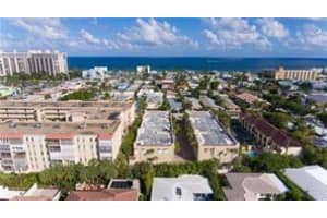4625 Poinciana St #10b, Lauderdale-By-The-Sea, FL 33308, Sold 11/24/20