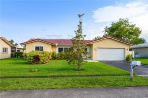 11040 NW 45th St, Coral Springs, FL 33065, Sold 01/15/21
