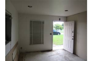 MLS# F10239123, West Palm Beach, Florida 33401