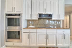 2920 Oak Tree Dr, Fort Lauderdale, FL 33309, Sold 09/16/20