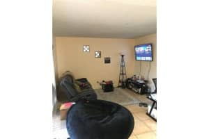 46 Pleasant Hill Ln, Tamarac, FL 33319, Sold 08/31/20