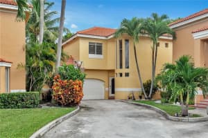 11407 Lakeview Dr, Coral Springs, FL 33071, Sold 08/31/20