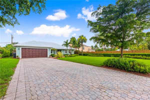526 SW Rustic Cir, Stuart, FL 34997, Sold 09/21/20