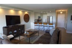 340 Sunset Dr, Fort Lauderdale, FL 33301, Sold 11/10/20