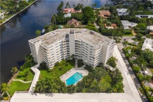 1000 Lowry St #4g, Delray Beach, FL 33483, Sold 10/05/20
