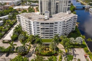 1000 Lowry St #4g, Delray Beach, FL 33483, Sold 10/05/20