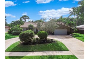 3578 Lakeview Dr, Delray Beach, FL 33445, Sold 09/03/20