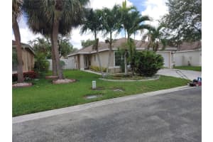 1737 Sawgrass Cir, Greenacres, FL 33413, Sold 01/14/21